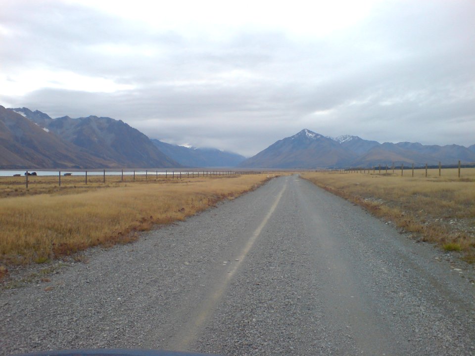 Dramatic Gravel Roads Are Dramatic