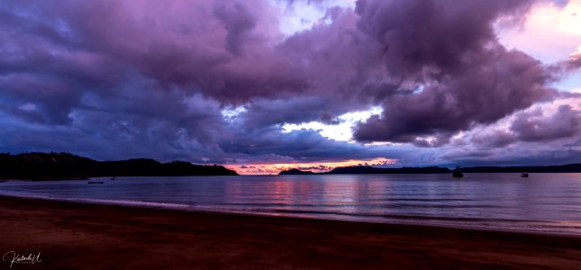 Dramatic (259960813)