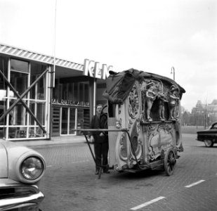 Draaiorgel voor het KLM-kantoor, Bestanddeelnr 254-3249