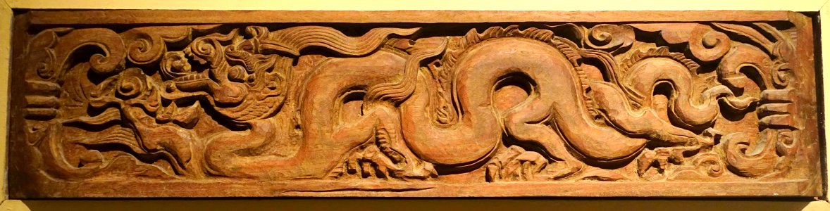 Dragon, Dau pagoda, Bac Ninh province, wood - Vietnam National Museum of Fine Arts - Hanoi, Vietnam - DSC04818