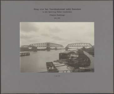 Draaibrug, vrijwel gereed, over het Noordzeekanaal bij Zaandam in de spoorweg De, Bestanddeelnr 569