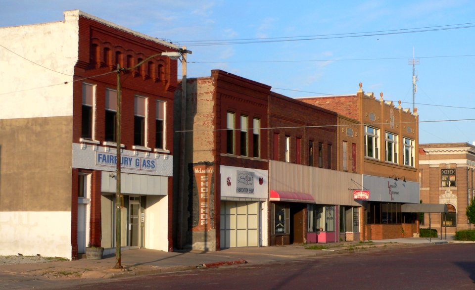 Fairbury, Nebraska 500s block 4th Street N side
