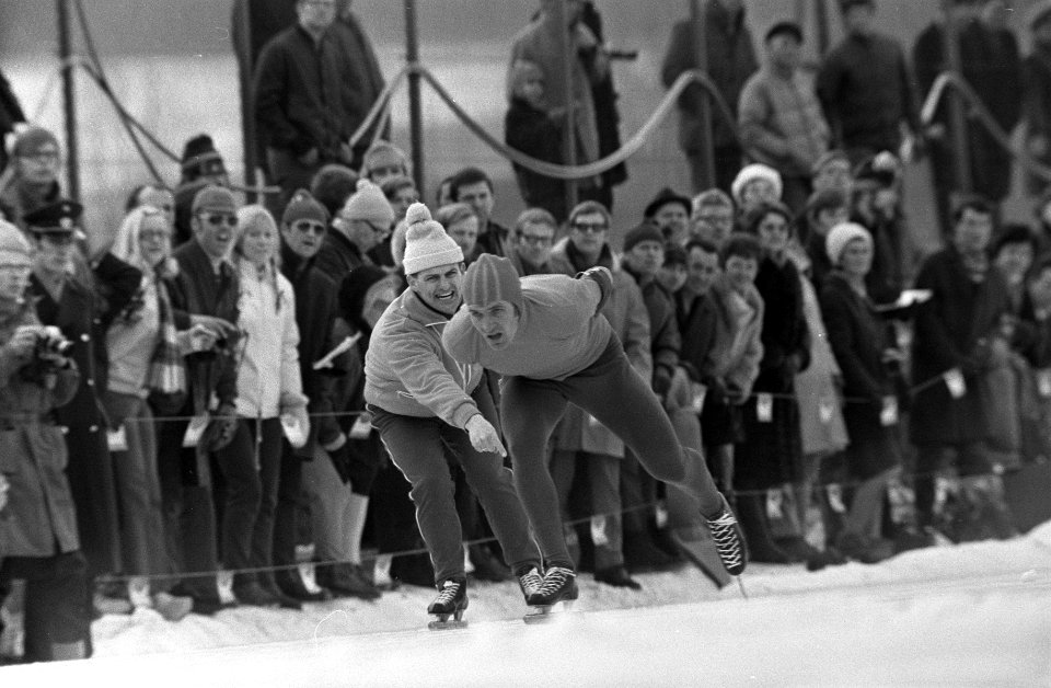 Europese kampioenschappen schaatsen heren te Innsbruck (zie ook 231857 e.v.). Ja, Bestanddeelnr 923-2287