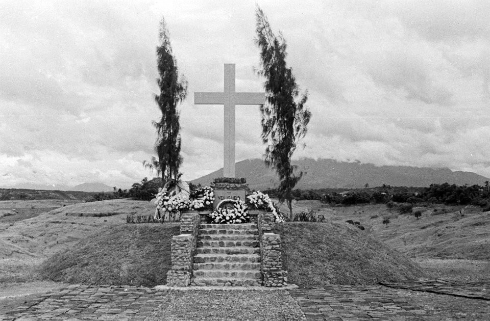 Ereveld Tjandi Candi. Gedenkteken, Bestanddeelnr 176-2-2