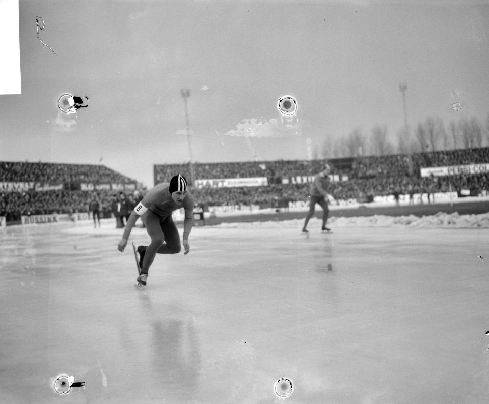 Europese Schaatskampioenschappen Deventer, Kees Verkerk aktie op 500 meter, Bestanddeelnr 918-7060