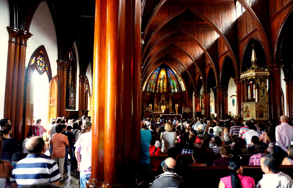 Eucaristía en la Basílica Menor Inmaculada Concepción, Manizales
