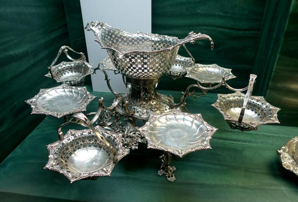 Epergne, Daniel Smith and Robert Sharp, London, 1763-1764, silver - Fowler Museum - University of California, Los Angeles - DSC02587