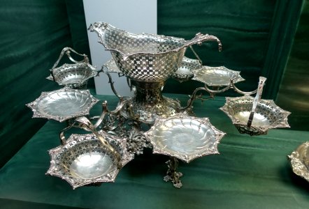 Epergne, Daniel Smith and Robert Sharp, London, 1763-1764, silver - Fowler Museum - University of California, Los Angeles - DSC02587