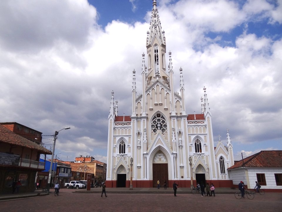 Exterior Basilica Ubate