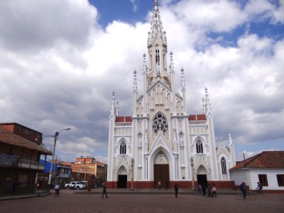 Exterior Basilica Ubate