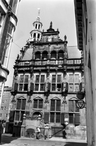 Exterieur van het stadhuis, Bestanddeelnr 927-9845