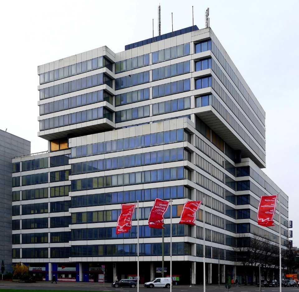 Ernst-Reuter-Platz 6 (Berlin-Charlottenburg)