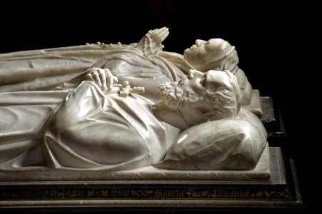 Effigies, Fitzalan Chapel