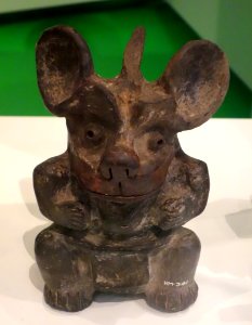 Effigy vessel of a bat with human attributes, Zapotec, Oaxaca, Mexico, 200-500 AD, clay - Royal Ontario Museum - DSC04518