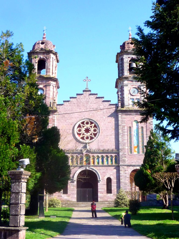 Elizondo (Baztan) - Iglesia de Santiago Apóstol 16