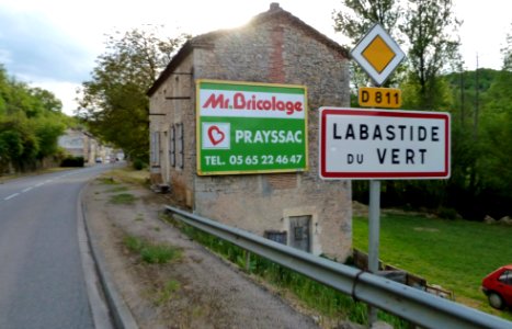 Entrée dans Labastide-du-Vert