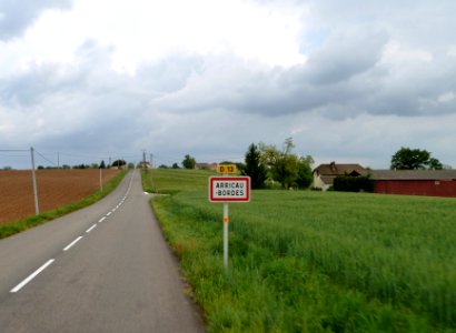 Entrée dans Arricau-Bordes