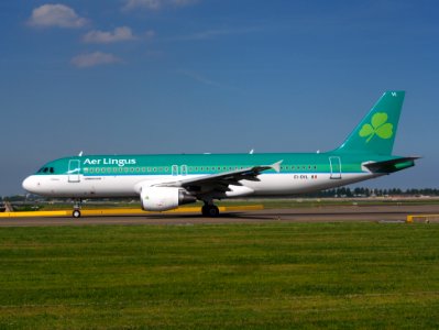EI-DVL Aer Lingus Airbus A320 taxiing at Schiphol (AMS - EHAM), The Netherlands, 17may2014, pic-3