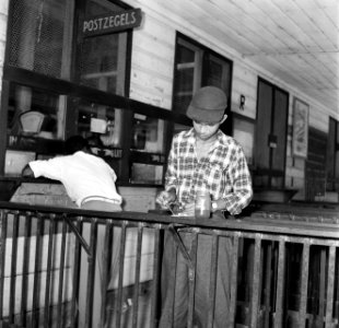 Postkantoor in Paramaribo, Bestanddeelnr 252-5225