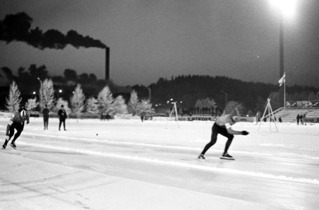 Europese Schaatskampioenschappen te Lathi, Finland, 4 en 5 Nilson en De Riva, 6 , Bestanddeelnr 920-0259