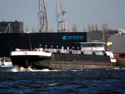 Eenhoorn, ENI 02325525, Noordzeekanaal, Port of Amsterdam, pic1