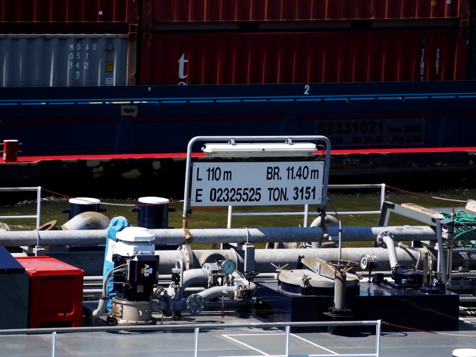 Eenhoorn - ENI 02325525, Amsterdam-Rijn kanaal, pic3