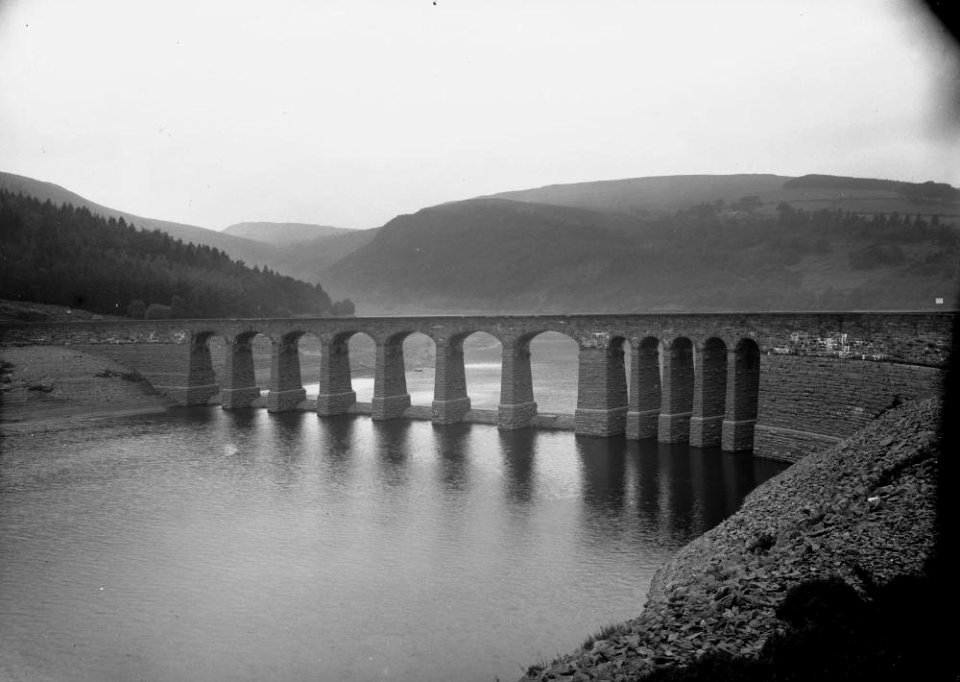 Elan Valley reservoir (1295018)