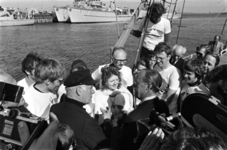 Prins Bernhard bezoekt zeilschip De Eendracht in Den Helder, Bestanddeelnr 928-5428