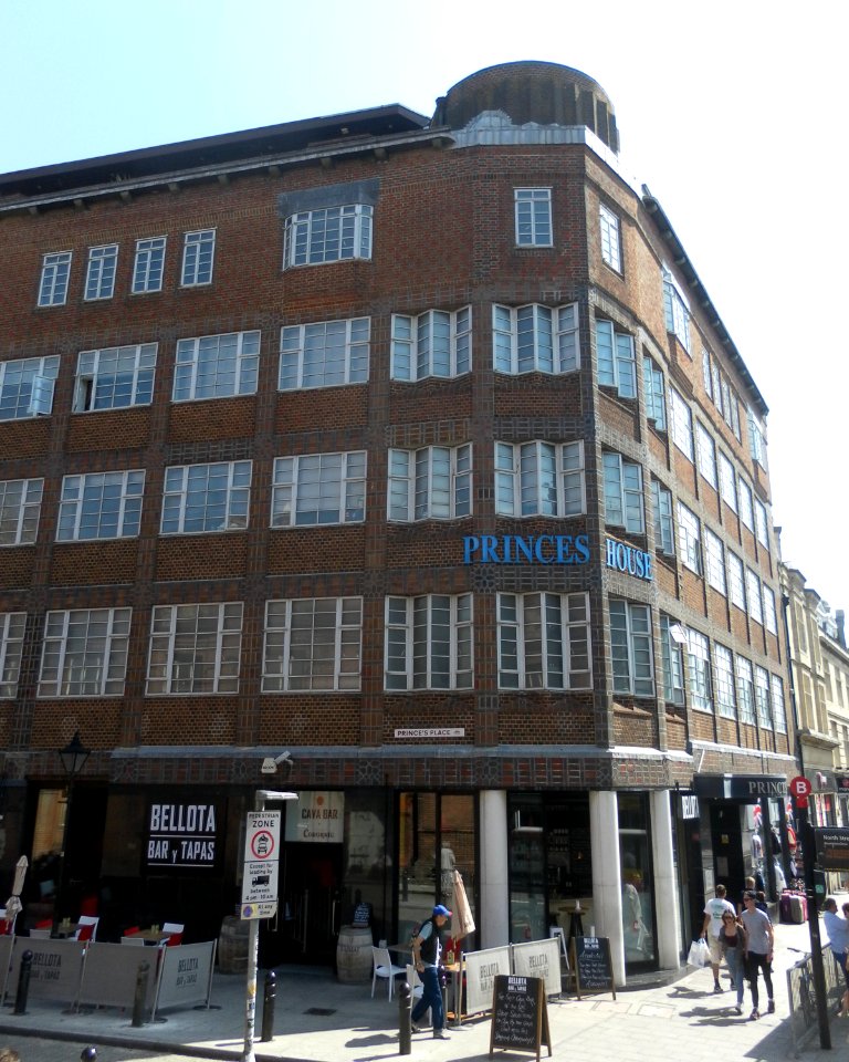 Princes House, North Street, Brighton (August 2013)