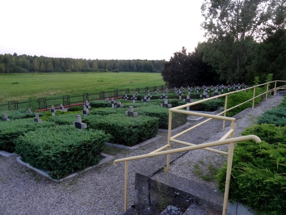 Potulice cemetery 7