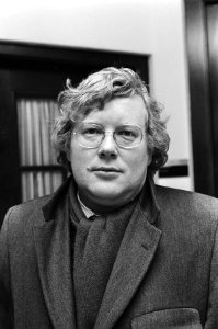Raadscommissie voor de kunst in Amsterdam heeft gesprekken gevoerd met de 2 kand, Bestanddeelnr 933-1982