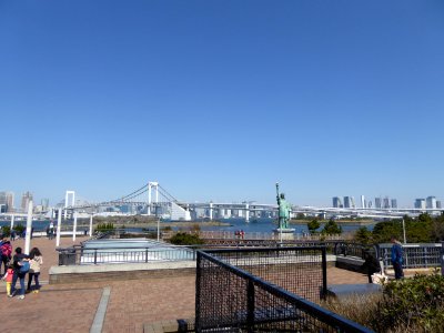 Rainbow Bridge and Statue of Liberty at Odaiba