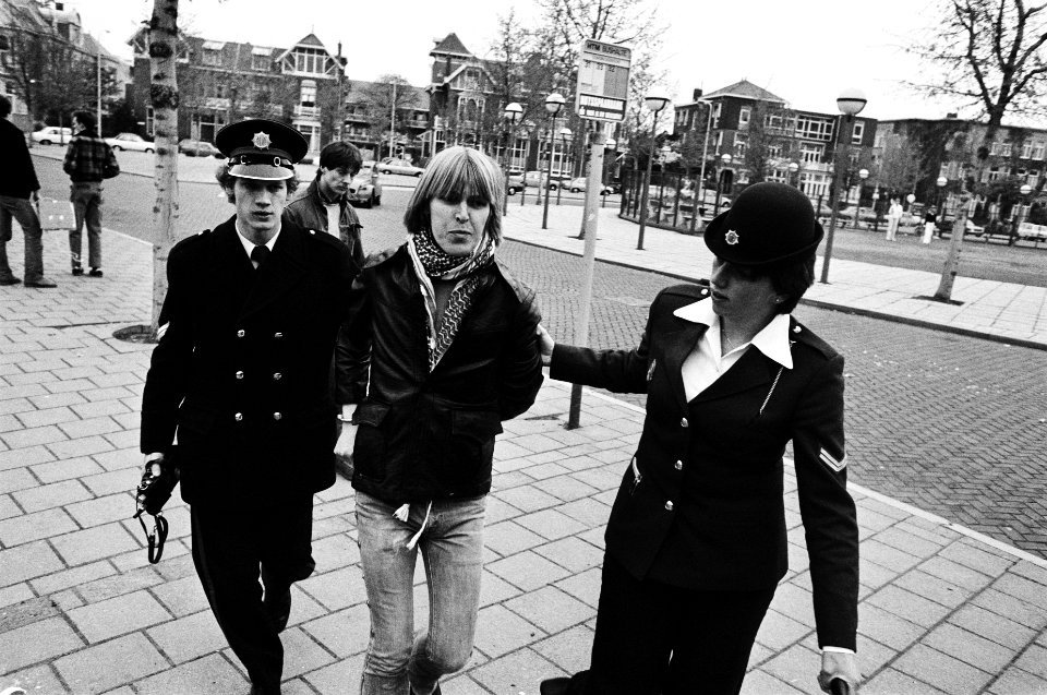 Prinses Beatrix en Prins Claus bij herdenking 30 jaar Israel ( Den Haag ) polit, Bestanddeelnr 929-7133