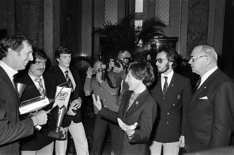 Prinses Margriet overhandigt prijzen aan de winnaars van de Seven Seas Football , Bestanddeelnr 931-2793