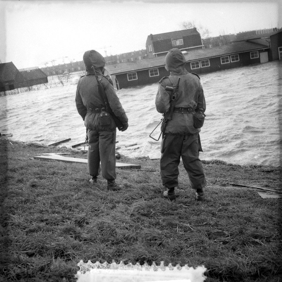 Ramp Oostzaan, Bestanddeelnr 910-9598
