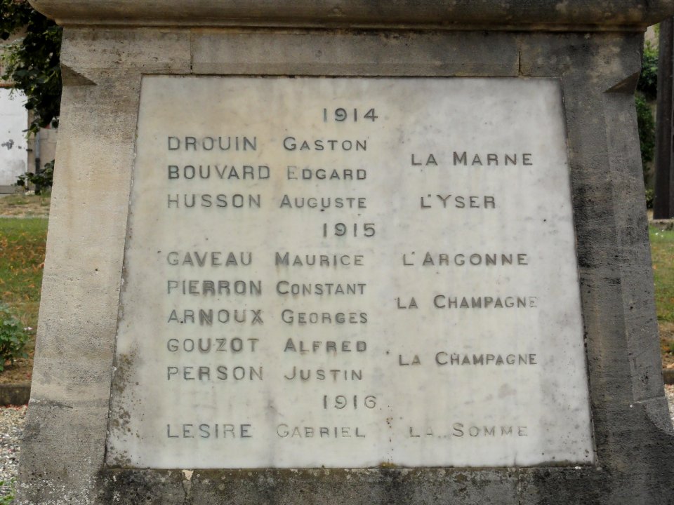 Récicourt (Meuse) monument aux morts (02)