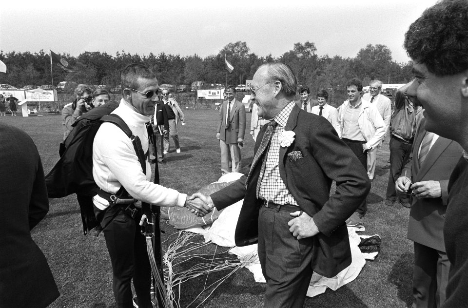 Prins Bernhard opent sport '84, Bestanddeelnr 932-9698