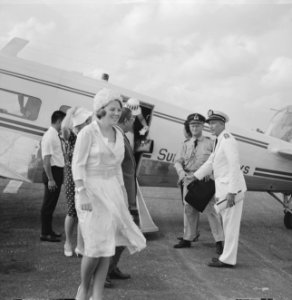 Prinses Beatrix in Suriname, Prinses Beatrix kort na aankomst op Nickerie (Rijst, Bestanddeelnr 917-5202