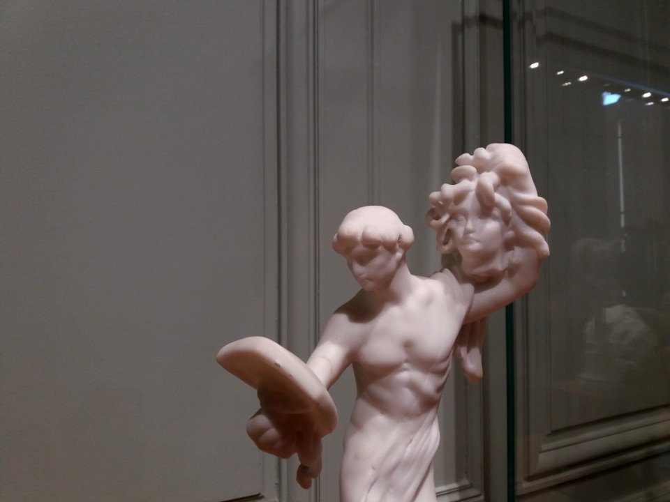 Paris 7e - Musée Rodin, Persée et la Gorgone, de Camille Claudel, S.01015, marbre taillé par François Pompon en 1903 (4)