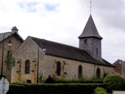 Prix-lès-Mézières (Ardennes) église (1)