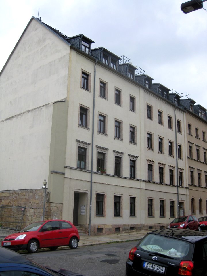 Peterstraße 17, 19