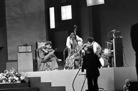 Pentangle, Bestanddeelnr 922-1822