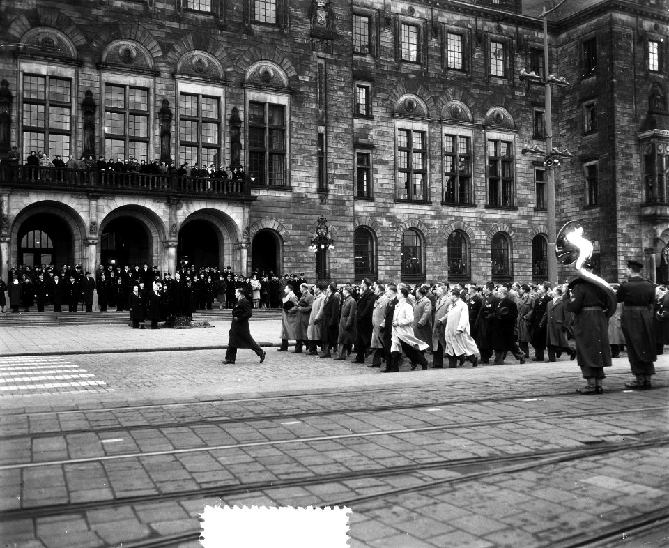 Parade korps Mariniers 290 jaar te Rotterdam, Bestanddeelnr 907-4967
