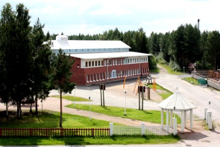 Pitkakangas School Oulunsalo 20110730b