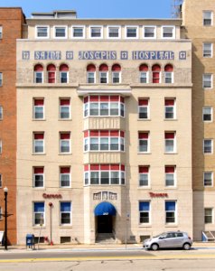 Pittsburgh South Side 2019-07-29 Carson Towers