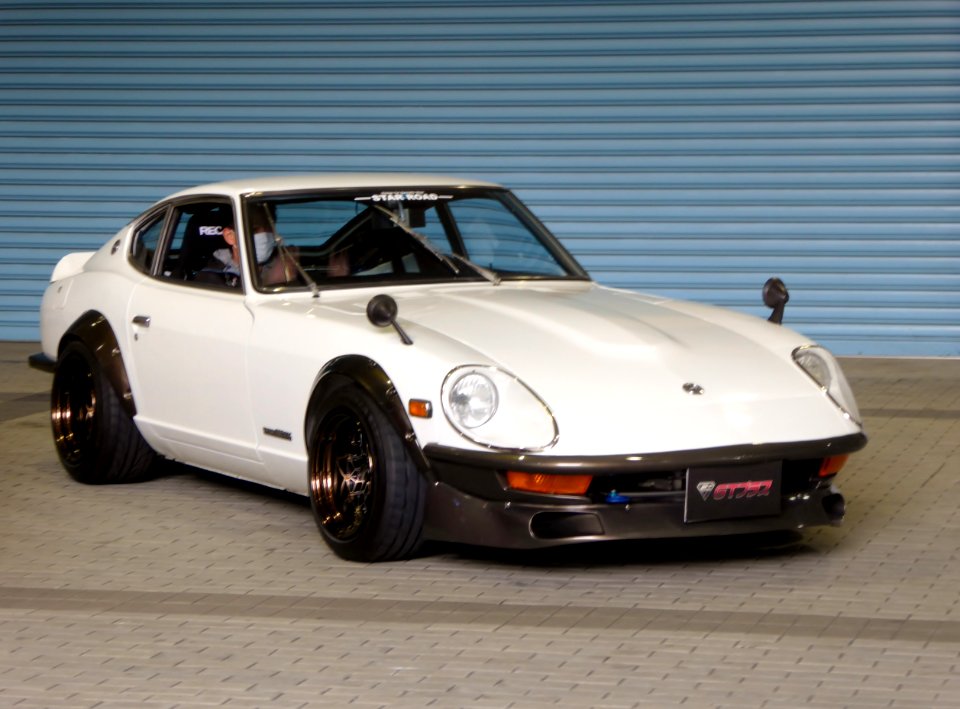OSAKA AUTO MESSE 2015 (235) - Datsun FAIRLADY Z (S30),which is YOSHIMOTO Daiki's