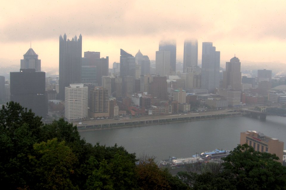 Pittsburgh Skyline in the Mist, 2015-09-12, 03