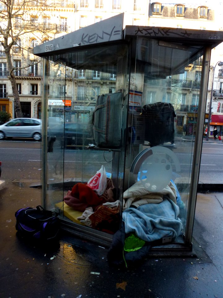 Paris, scène de rue