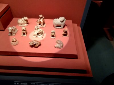 Paperweights, Tang dynasty, Hunan Museum photo