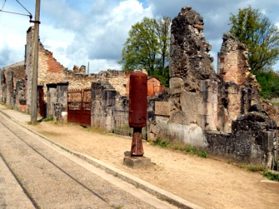 Oradour-sur-Glane 47 photo